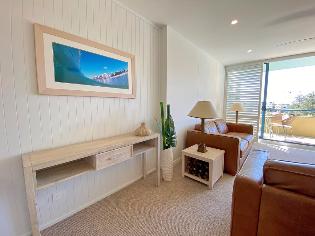 Lift Access 509 Pool View