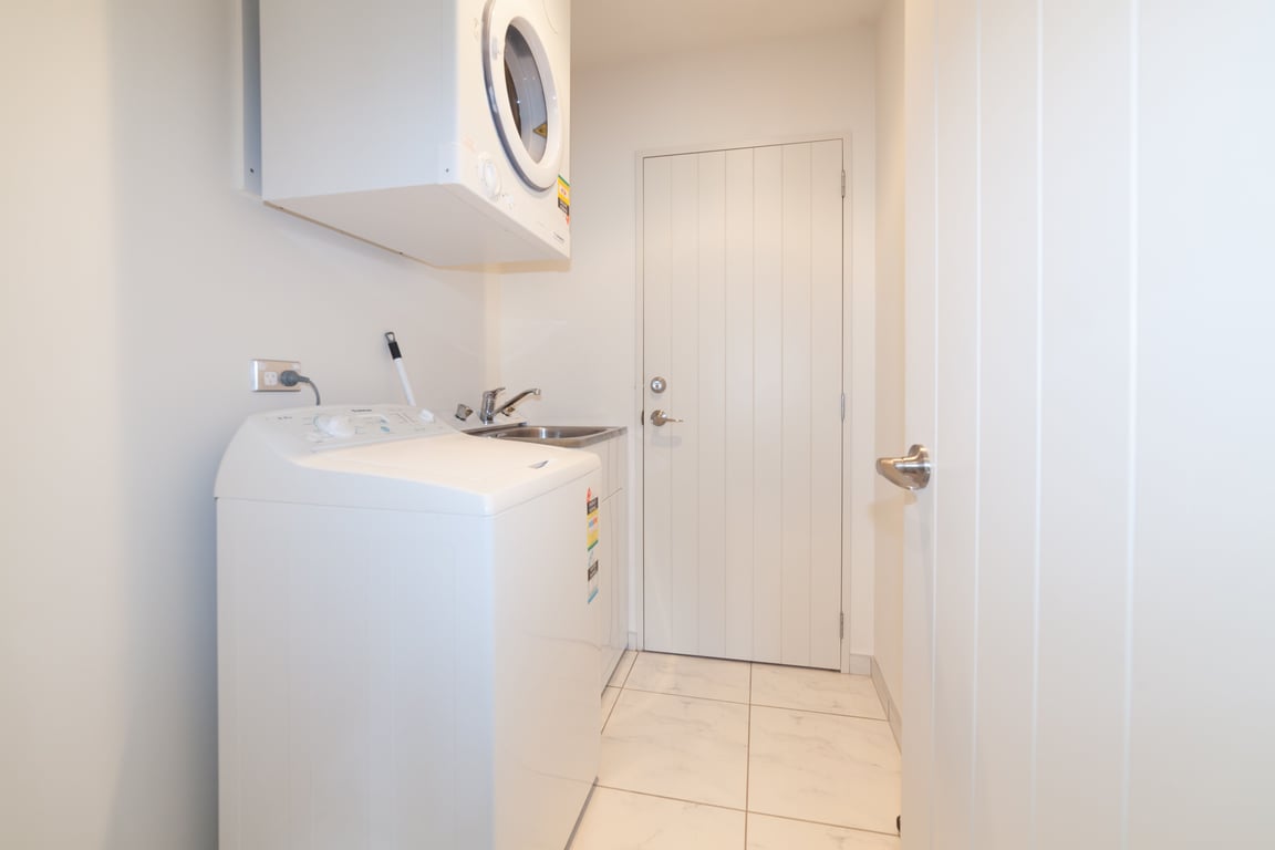 Hillside Hideaway (Pet Friendly) 