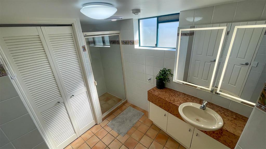 Boardwalk 1 Bedroom King