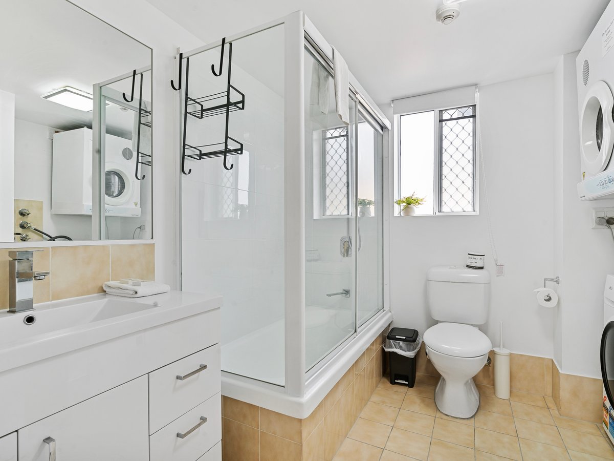 3 Bedroom Queen Apartment