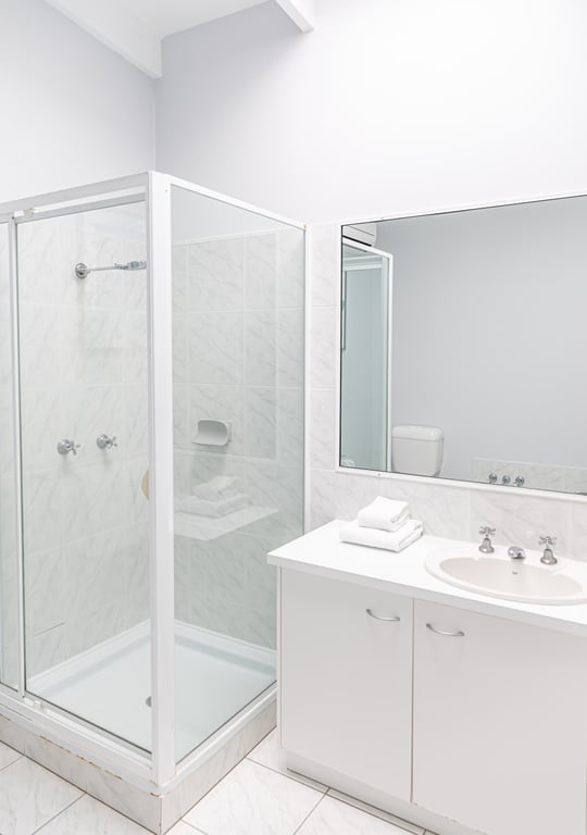 BFT 2 Bedroom Beachfront Rooftop Terrace Apartment (Beachfront Terraces)