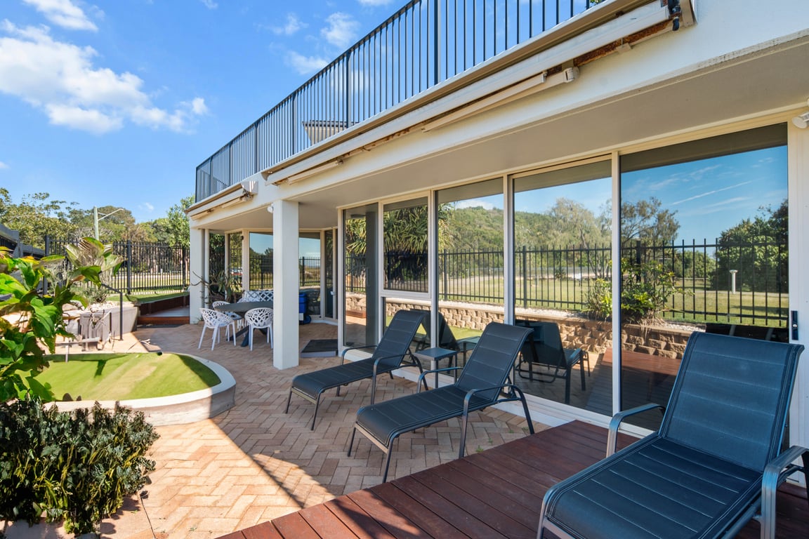 3 Bedroom Private Ground Floor Beachfront Villa 2 with A/C 