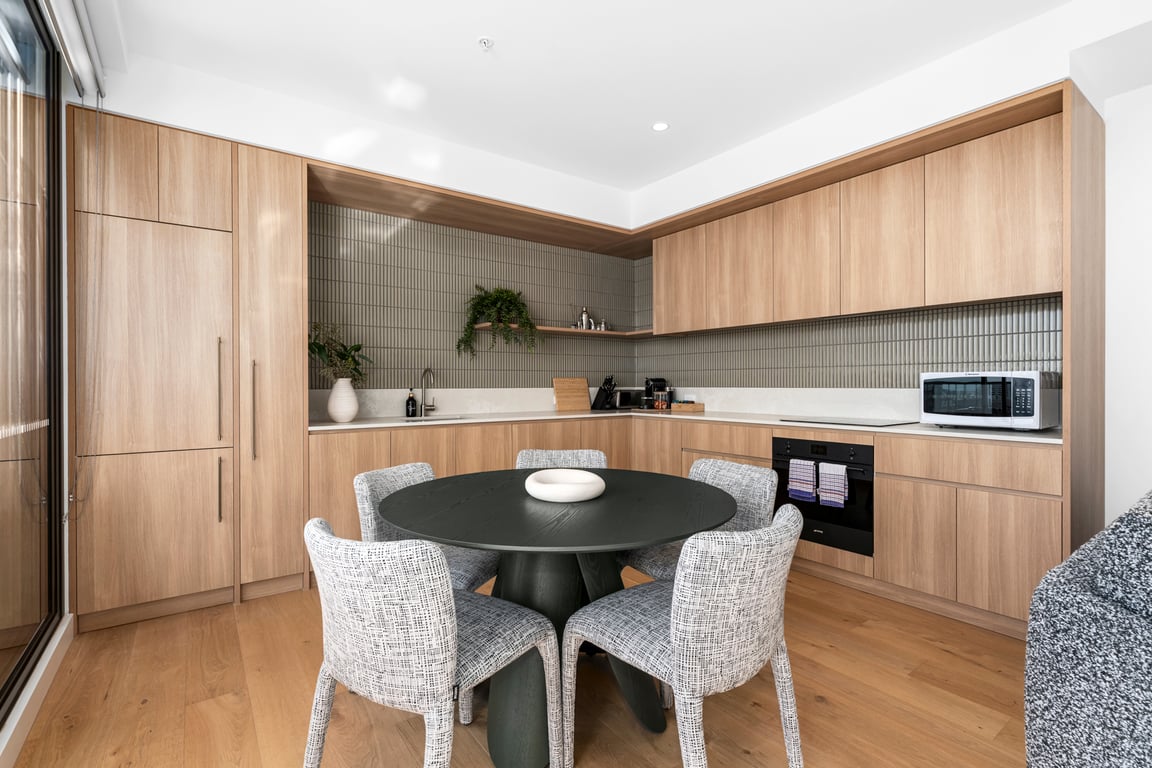 Bayview Canopy @ The Fareham | 2Bed 2Bath 1Car