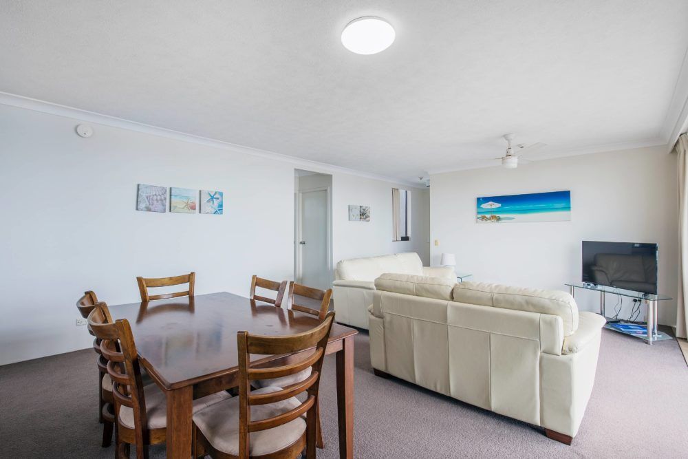 2 Bedroom Deluxe Apartment