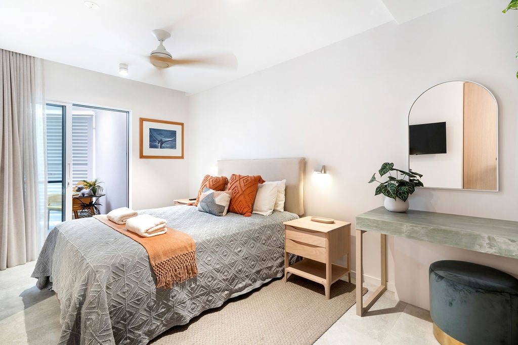 Apartment 22
