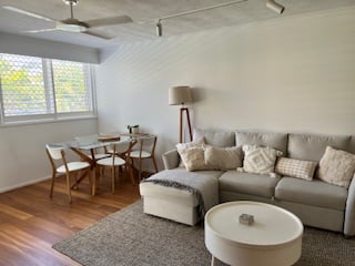 2 Bedroom Pool View with Courtyard-Unit 7 with A/C