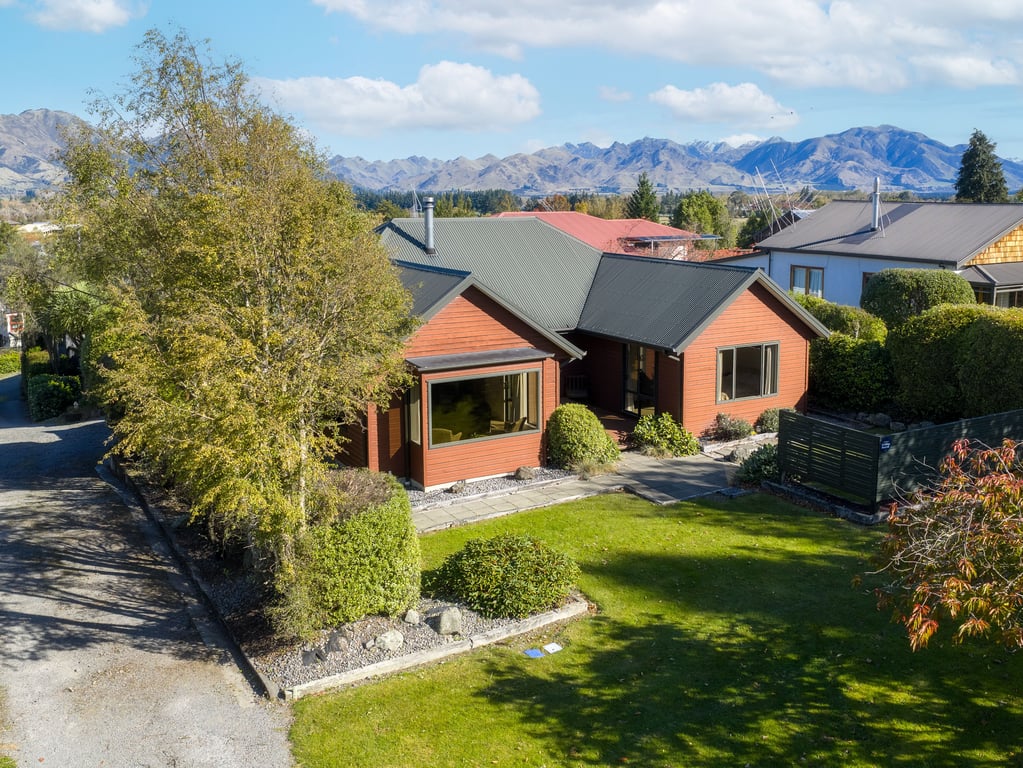 23 Leamington - Hanmer Springs