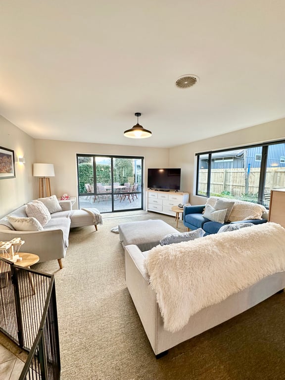 5 Hepburn Lane