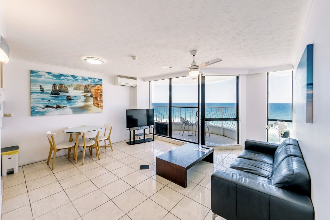 1 Bedroom Standard Apartment (Higher Floor)