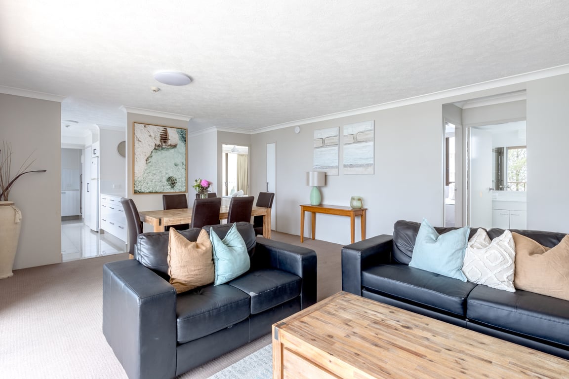 2 Bedroom Deluxe Apartment