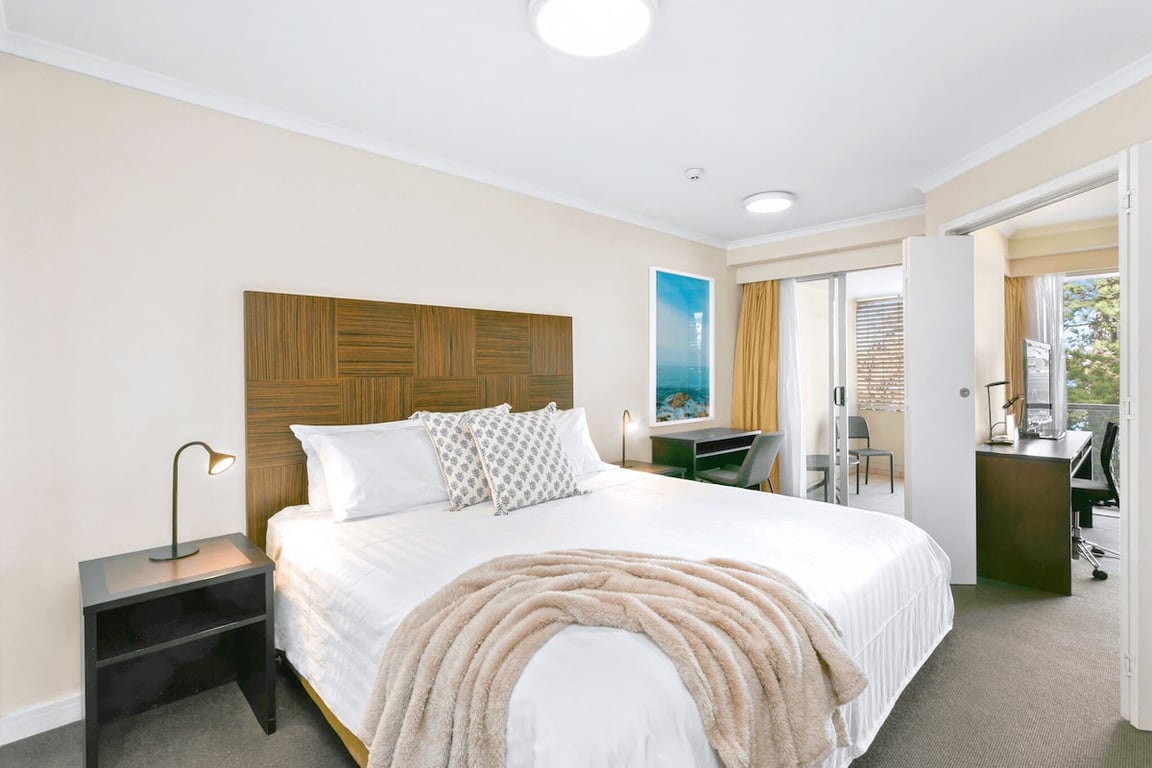 MAN54 - Manly Moments | Harbour Views With Gym & Sauna