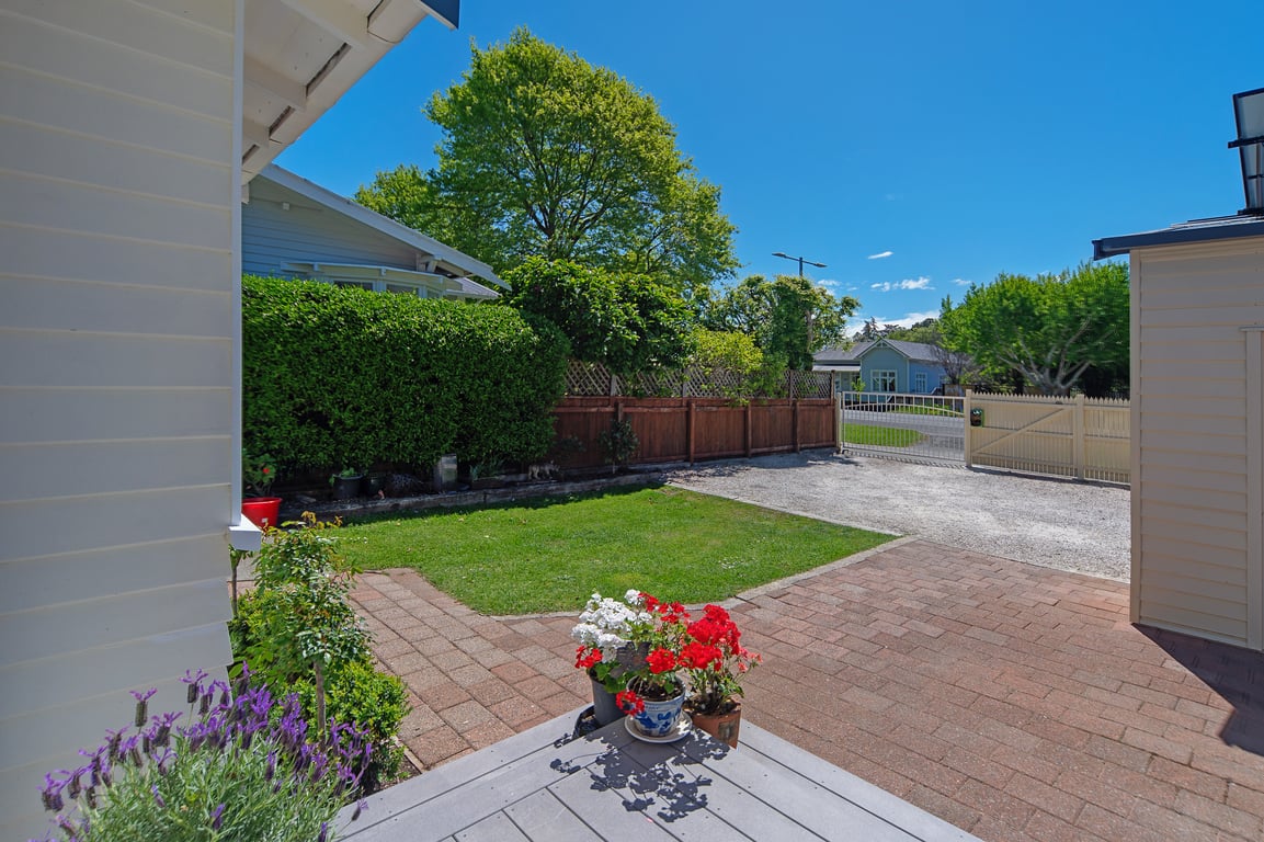 The Nile Street Bungalow