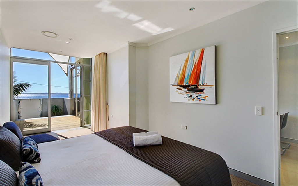 2 Bedroom Ground Terrace