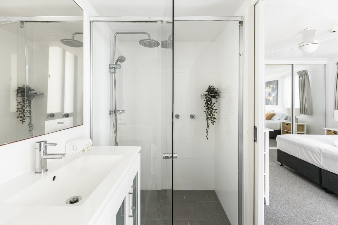 2 Bedroom Luxury Apartment