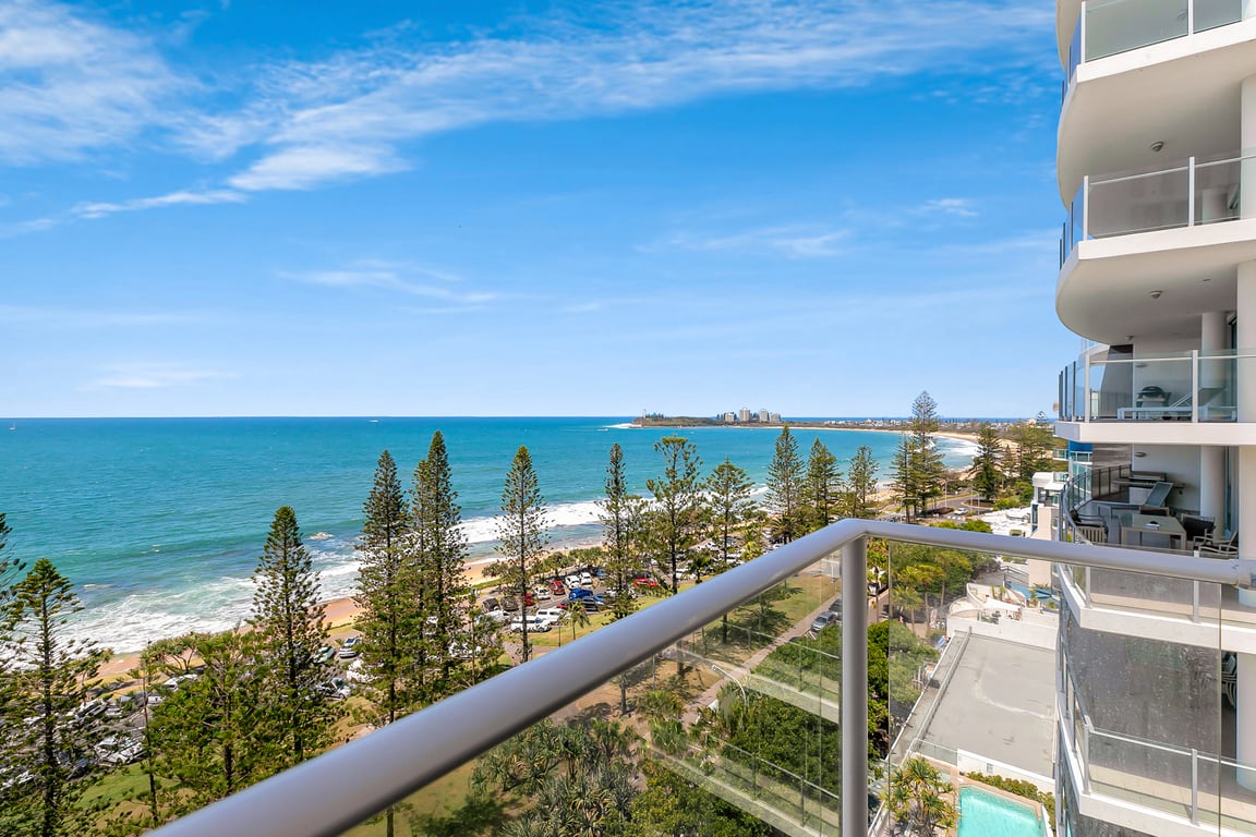 3 Bedroom Beachfront Apartment