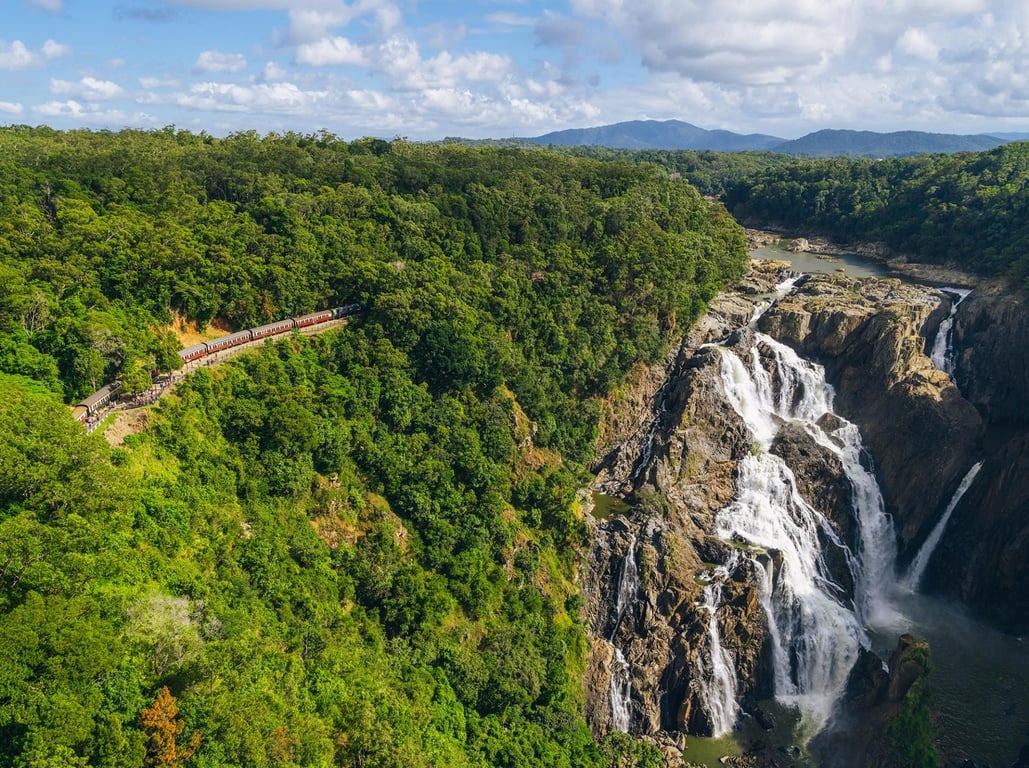 KURANDA ~ SKYRAIL & SCENIC RAILWAY