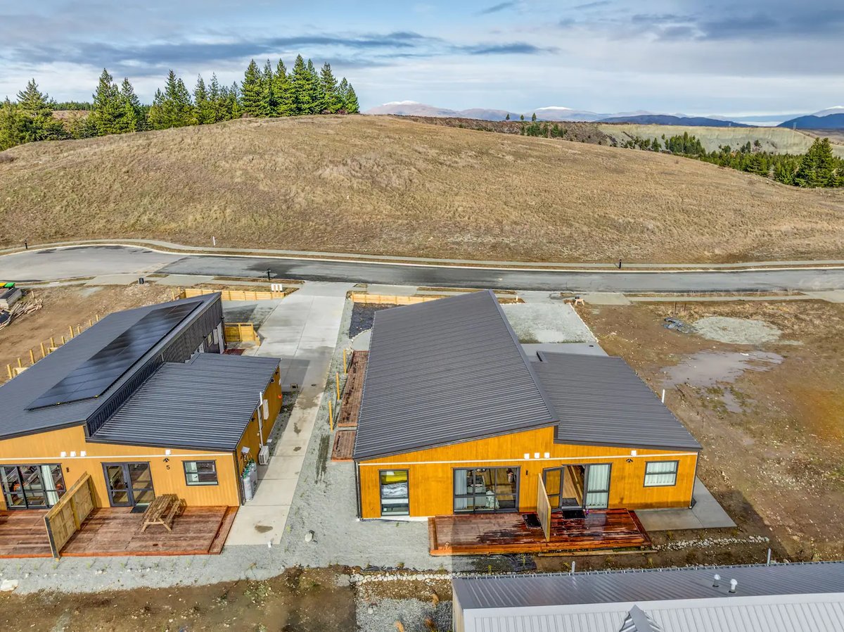 New stylish 1bedroom premium studio/UnitC