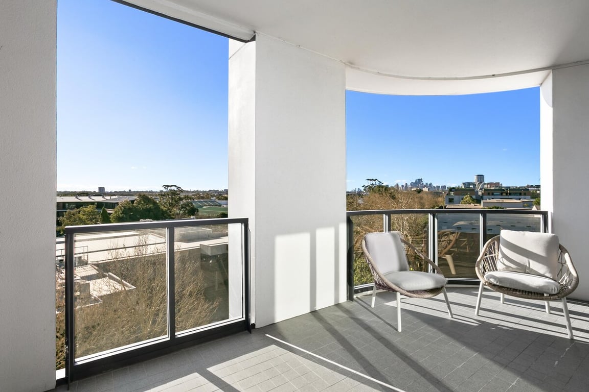 RAL39 - Alexandria Abode | Spacious Designer Retreat