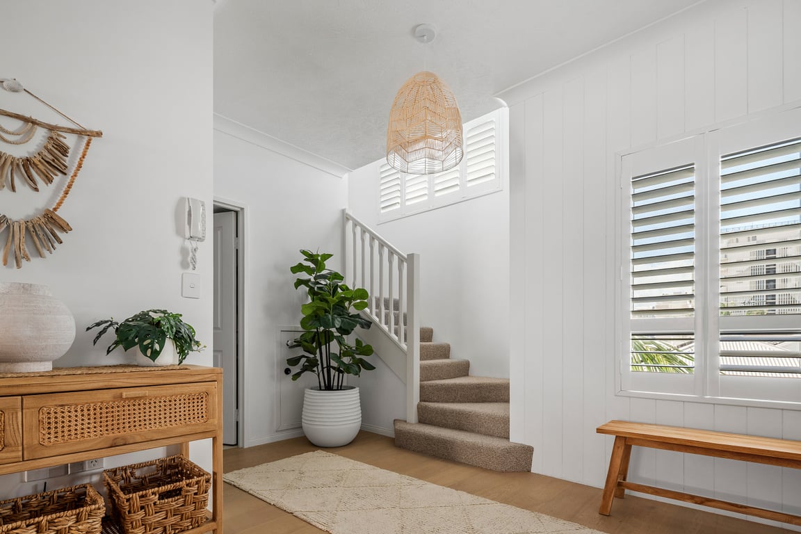 2 Bedroom Superior Split Level Villa (1 King + 1 Queen)