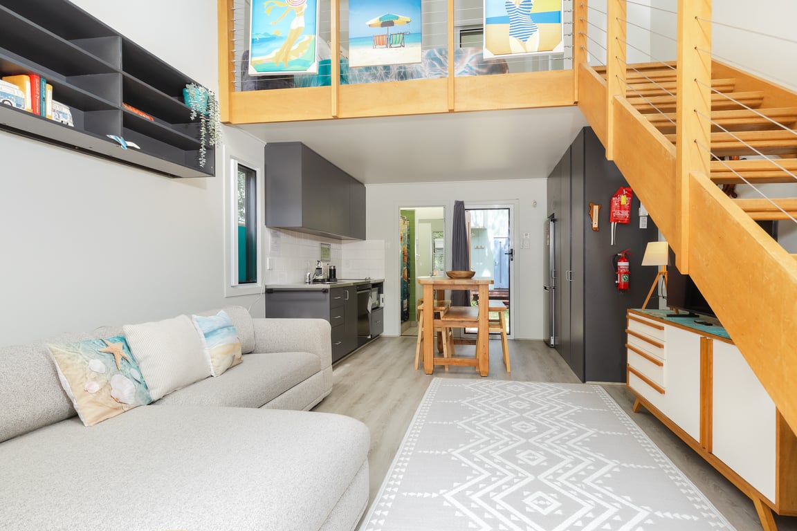 Sunlit Sands, Shack 3