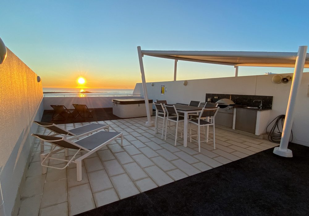 Spa & BBQ Penthouse - 2 Bedroom 