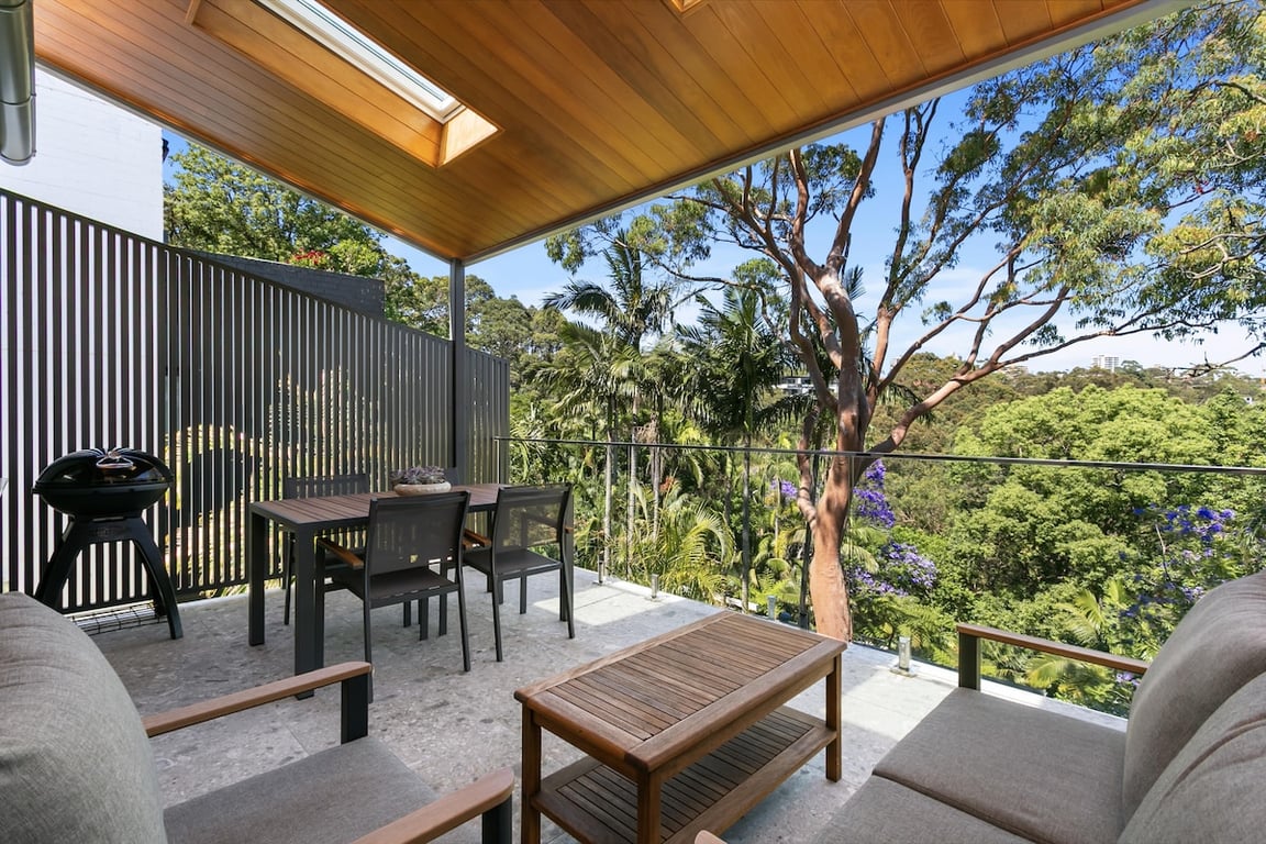 TOB14 - Cremorne Comfort | Sunlit Terrace With Leafy Views