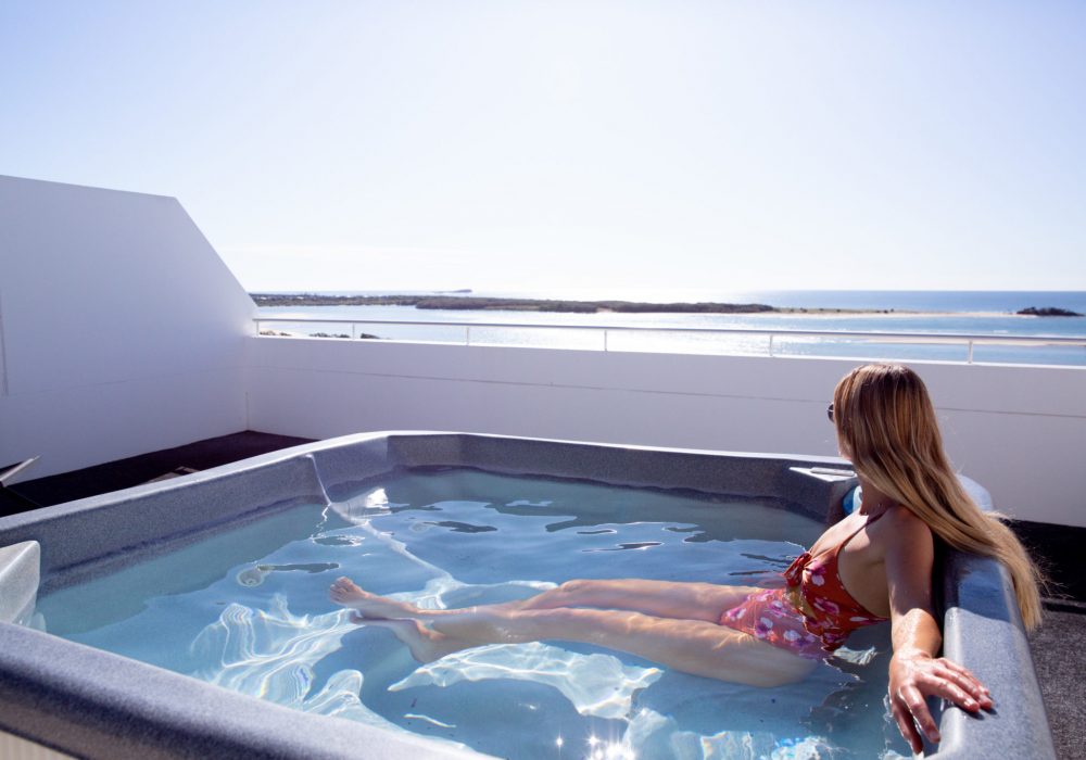 Spa & BBQ Penthouse - 2 Bedroom 