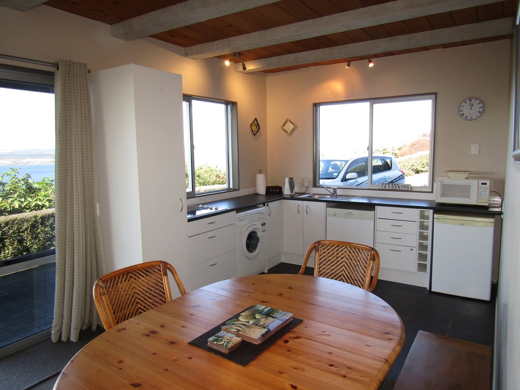 Magical In Mapara - Lake And Mountain Views