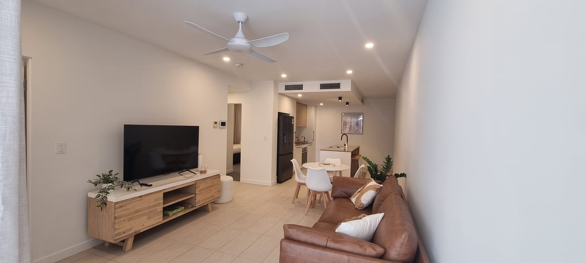 UNIT-20206 GARDEN LIGHTS