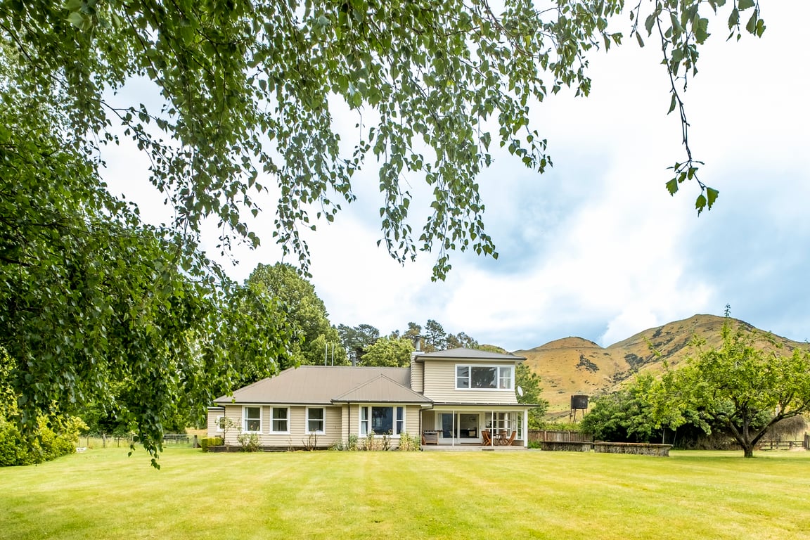 'The Lookout' Lochiel