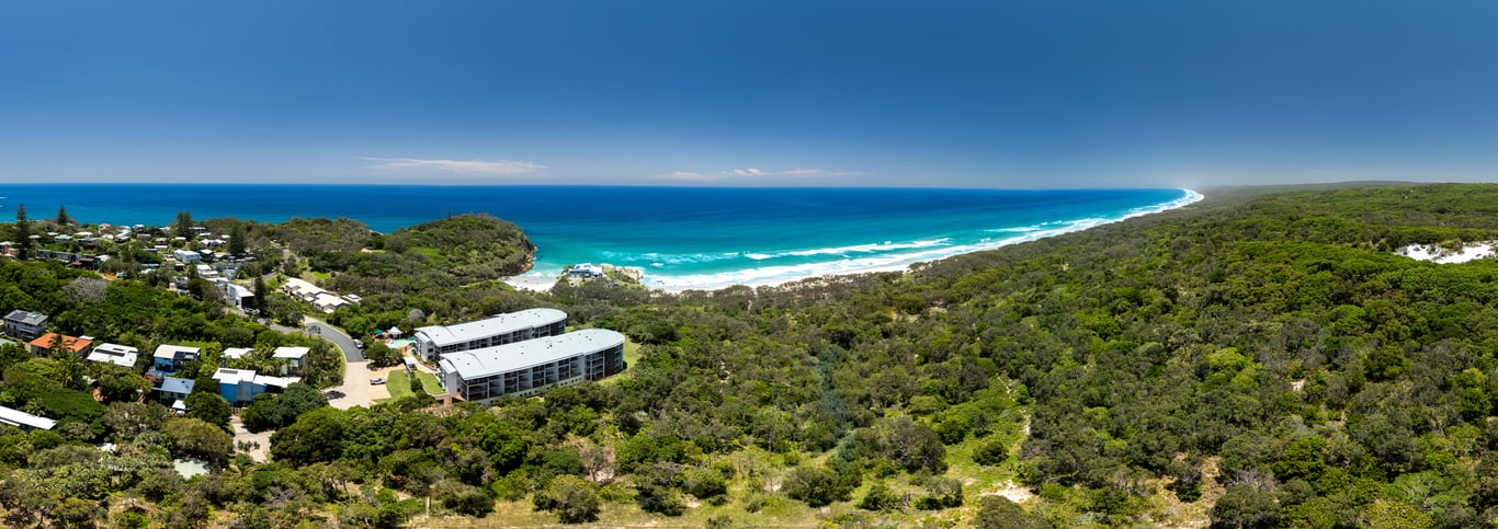 Deluxe Ground Floor Ocean View Apartment