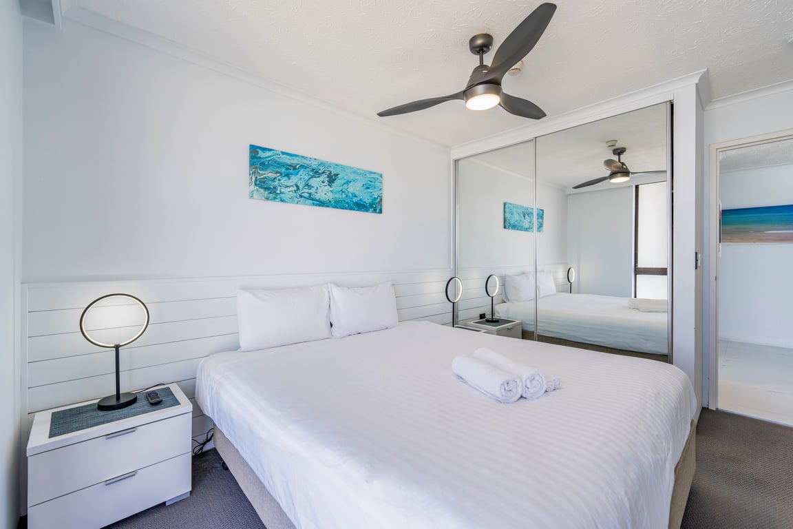 1 Bedroom Deluxe Apartment