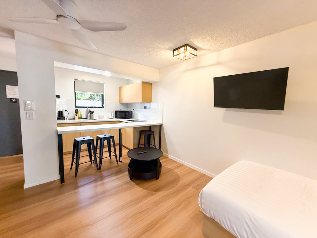 One Bedroom Townhouse