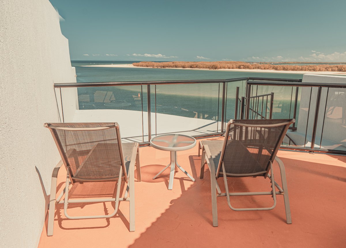 Executive 1 Bedroom Waterfront Rooftop