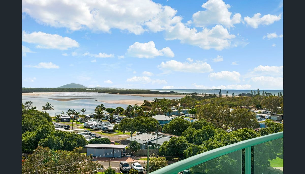 3 Bedroom Water View