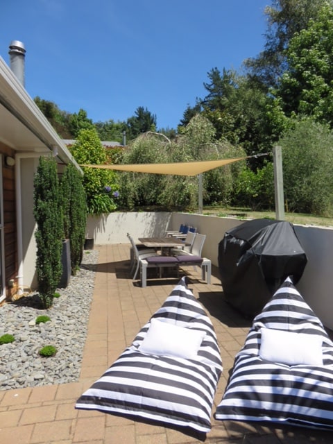 Te Urunga Place - Modern Comfort Near The Lake