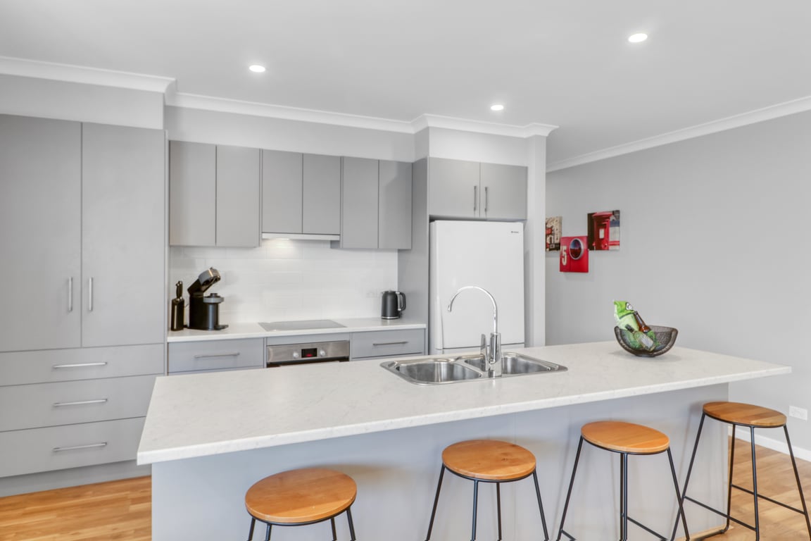 Apres - Dog Friendly