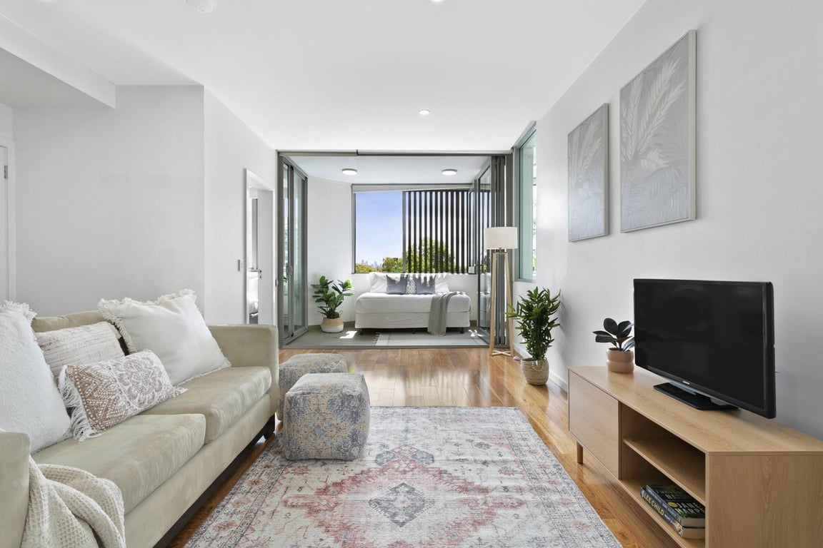 MOS28 - Mosman Moments | Contemporary Laidback Living