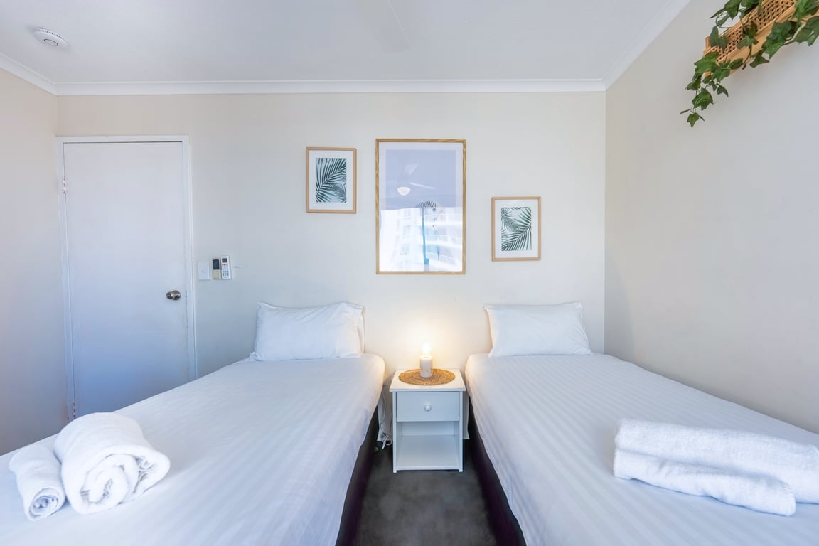 2 Bedroom Deluxe Apartment