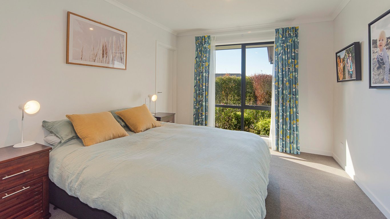 Modern Mapua Holiday Home