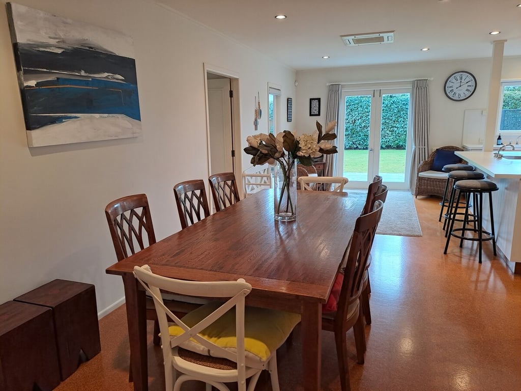 Rainbow Bach 66 - Beautiful Modern Home In Rainbow Point