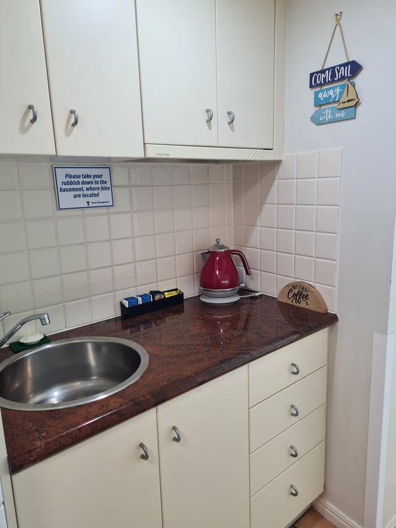 Sweeping ocean, beach & boardwalk views, extended balcony outlook, One bedroom Ocean View Apartment