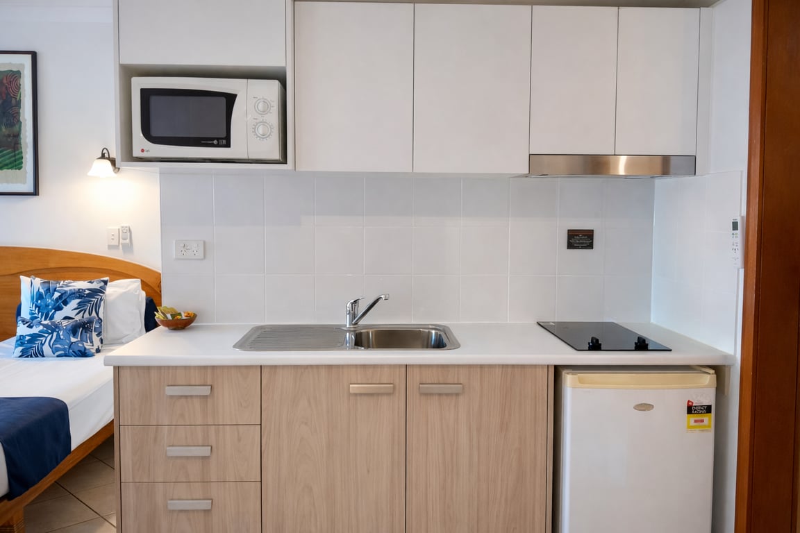 Deluxe King Pool View Studio