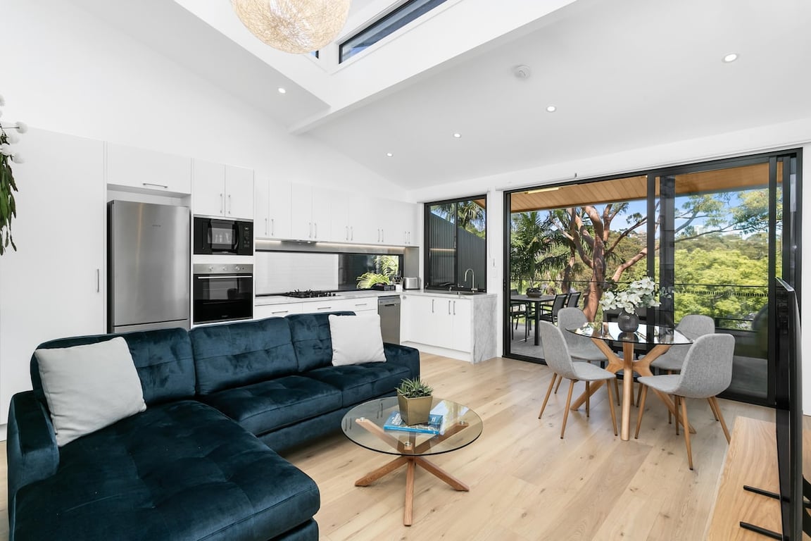 TOB14 - Cremorne Comfort | Sunlit Terrace With Leafy Views