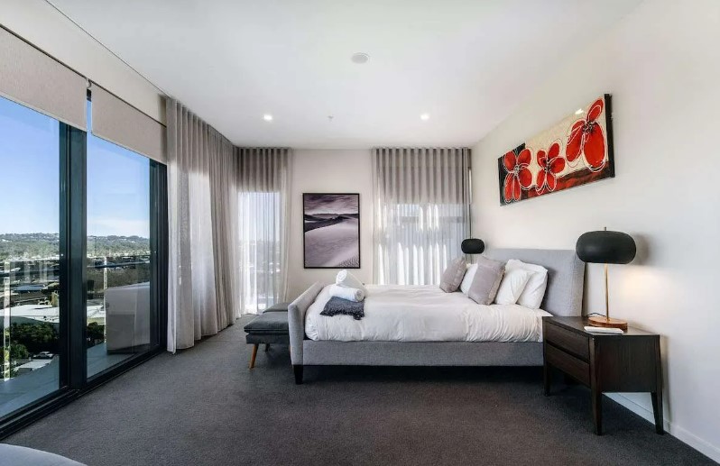 3 Bedroom Skyroom Apartment