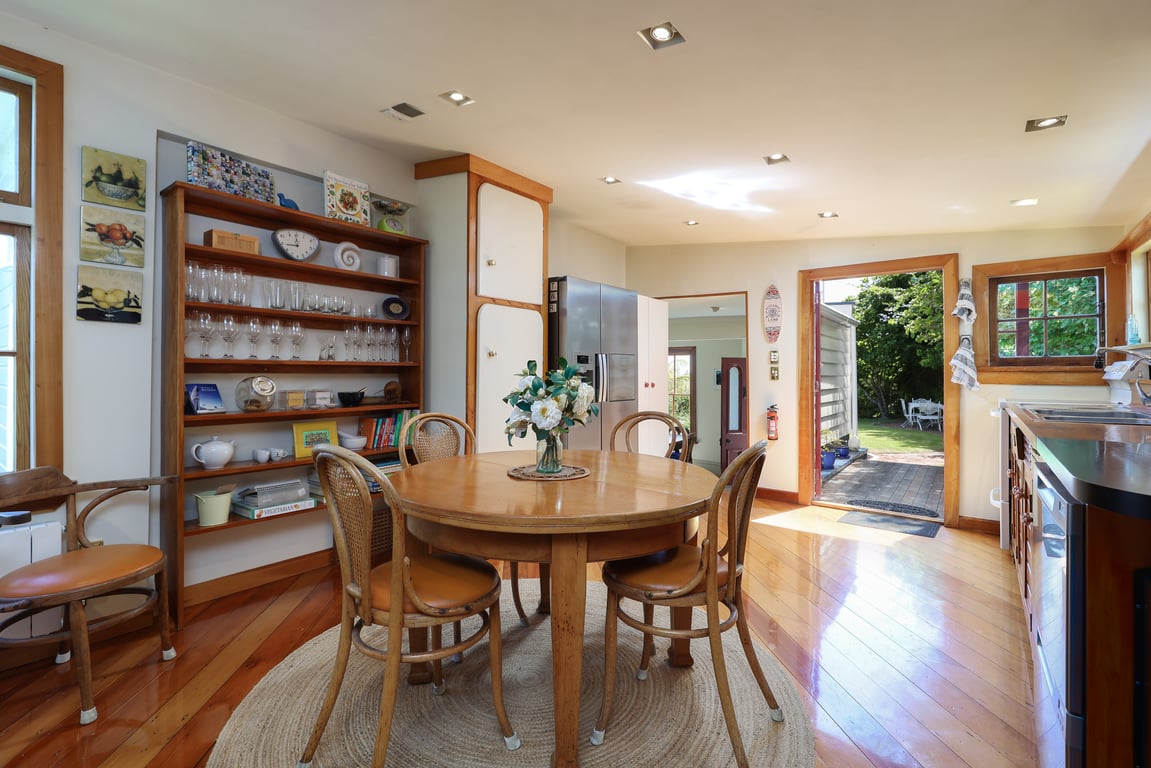 Puna Perch - Te Whare Rangi