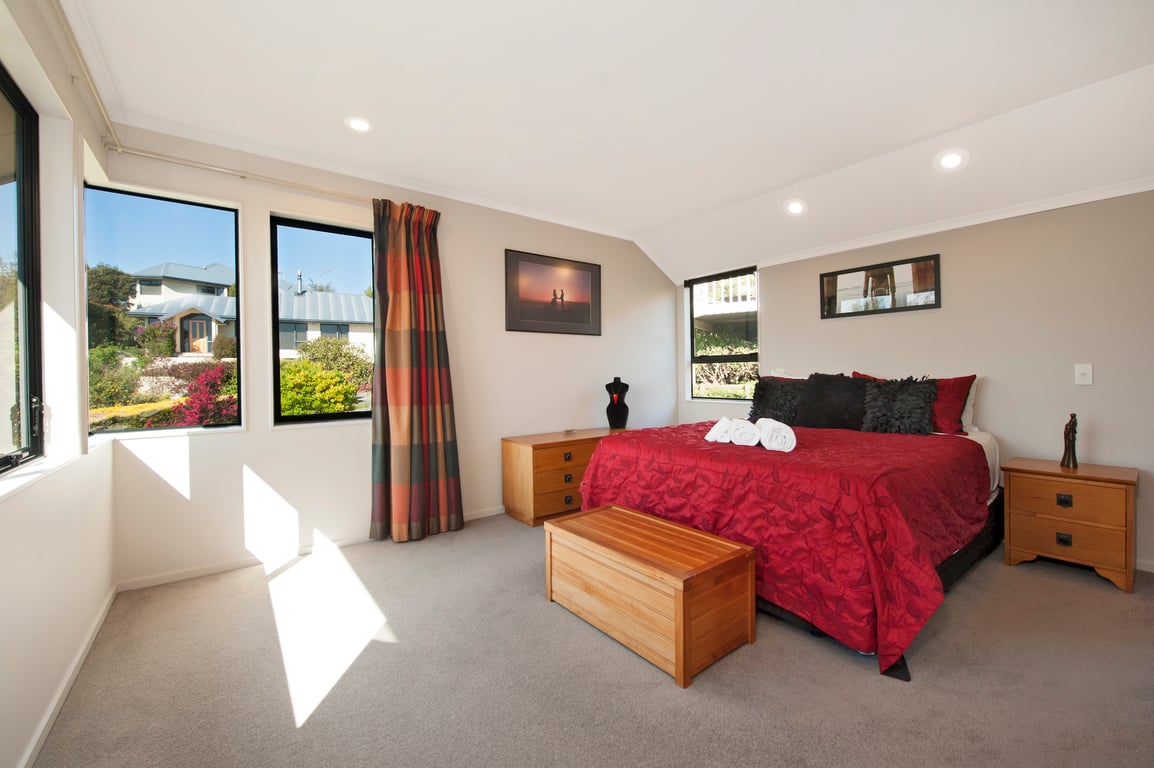 Sunny Richmond Holiday Home