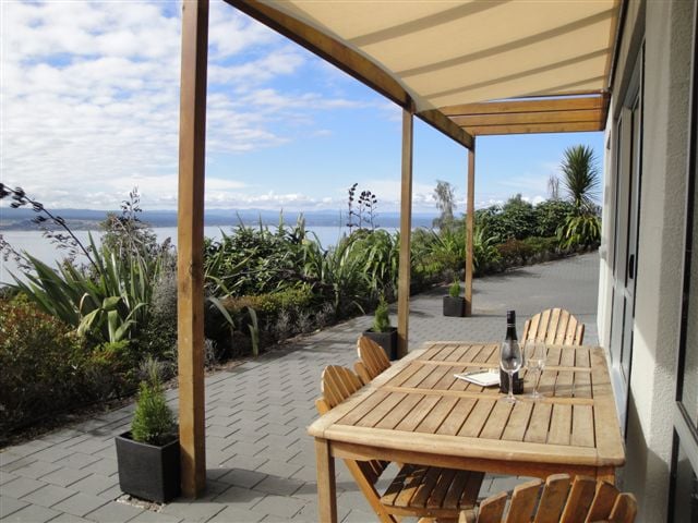 Magical In Mapara - Lake And Mountain Views