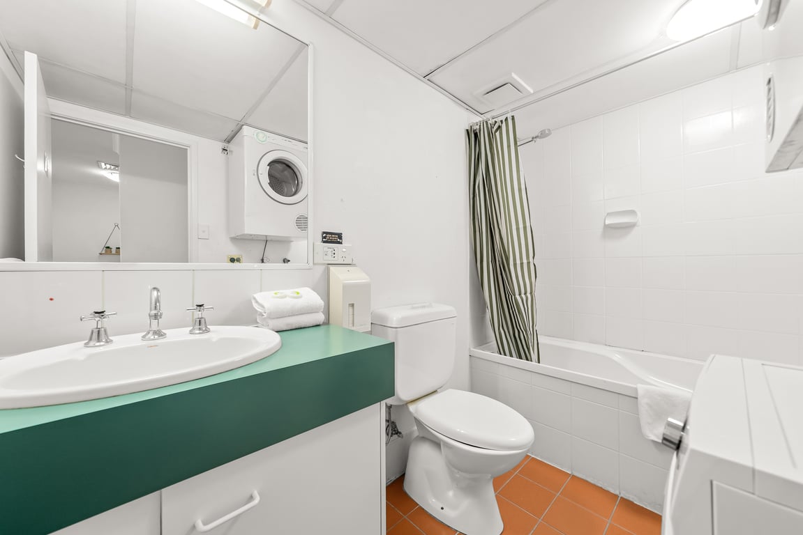 Two-Bedroom Two-Bathroom Apartment 