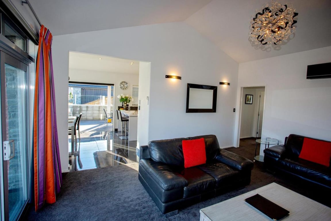 Luxury on Rutherford